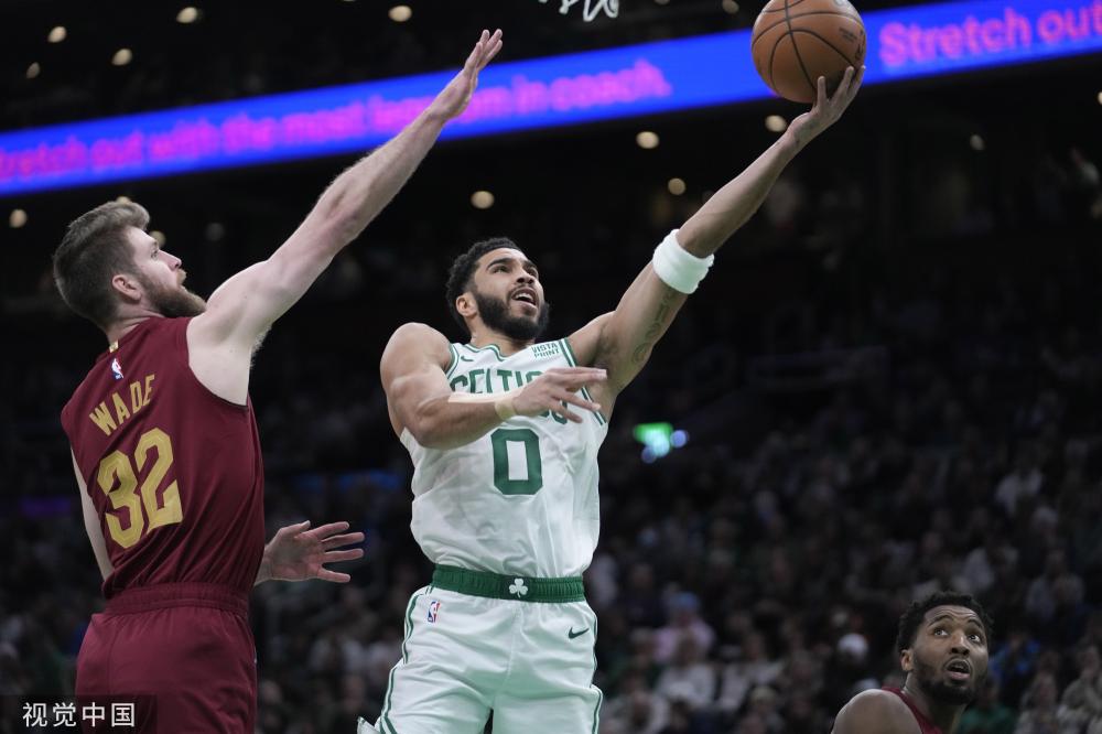 情绪爆发引 情绪爆发引