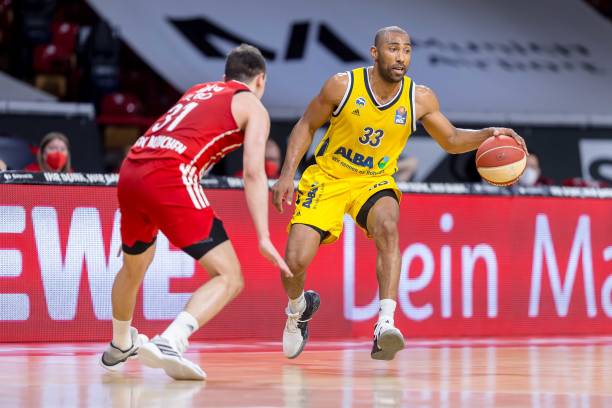 他在比赛中 他在比赛中